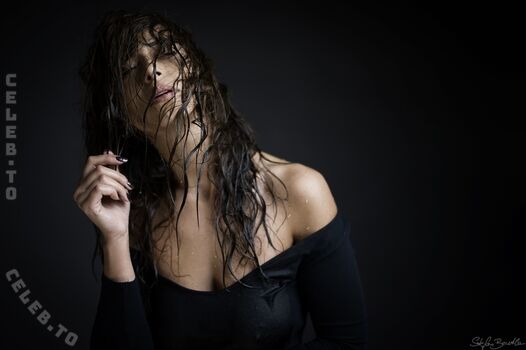 Full leaked Seducculent/ private onlyfans photo