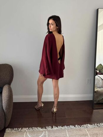 Full leaked Nina dobrev private onlyfans photo