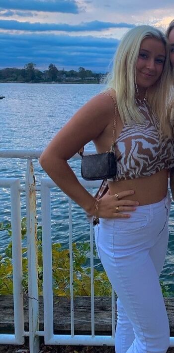 Full leaked Julia garcia/ private onlyfans photo