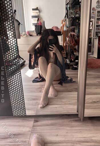 Full leaked Nini raven private onlyfans photo