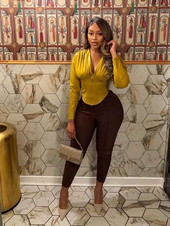 Full leaked Nneka private onlyfans photo