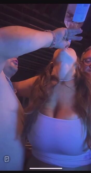 Full leaked Novinhas peitudas  page private onlyfans photo