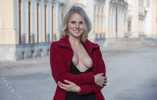 Full leaked Nude in public page private onlyfans photo