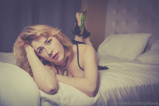 nyxfoxxe