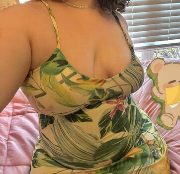 Full leaked Peachykai / private onlyfans photo