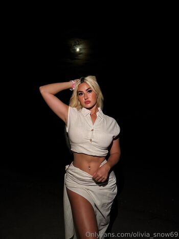 olivia_snow69