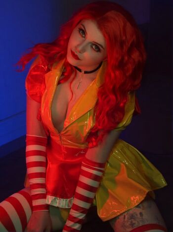 Full leaked Olyashaa private onlyfans photo