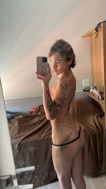 Full leaked Patricinha da zo private onlyfans photo