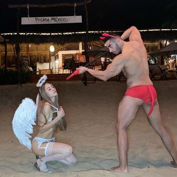 Full leaked Paulina tllez pauymau private onlyfans photo