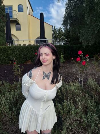 Full leaked Pink princess tk private onlyfans photo