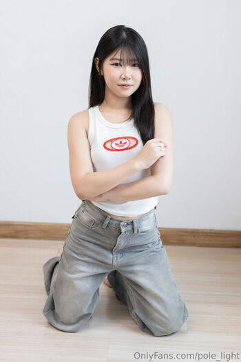 Full leaked Pole light private onlyfans photo