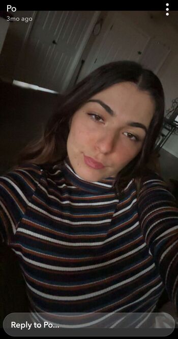 Full leaked Poshazzle private onlyfans photo