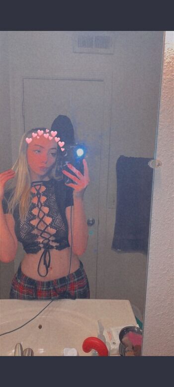 Full leaked Prettybbylys private onlyfans photo