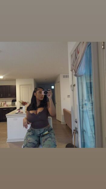 Full leaked Prettygriddy private onlyfans photo