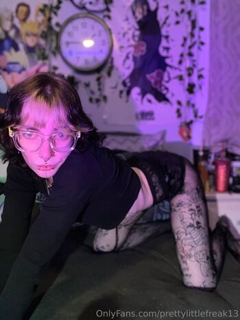 prettylittlefreak13