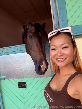 pussykatonlyfans