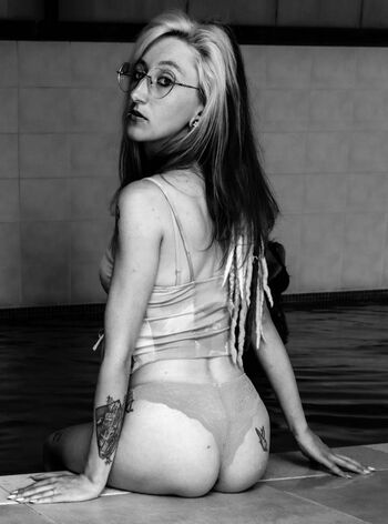 Full leaked Pxleprincessdoll private onlyfans photo