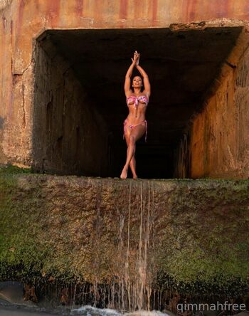 Full leaked Qimmahrussofree  page private onlyfans photo