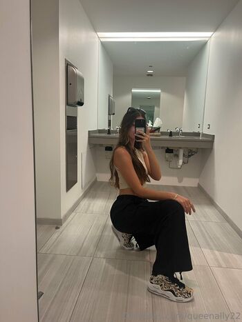 Queen Ally Findom Femdom