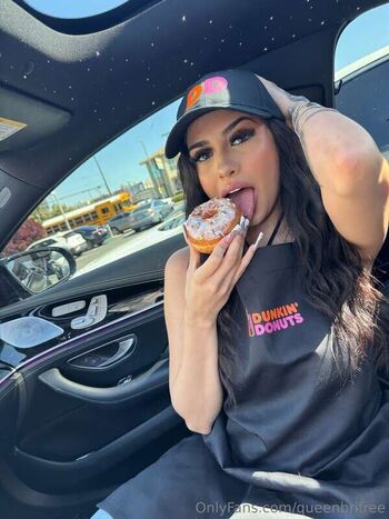 Full leaked Queenbrii private onlyfans photo