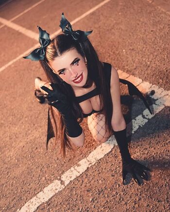 Full leaked Quimeraax private onlyfans photo