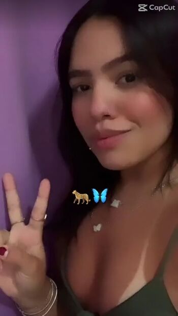 &Quot;Quem É Essa&Quot; Pesquise Nomes Aqui.