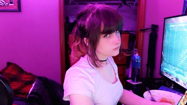 Full leaked Raccoonwaifuwu private onlyfans photo