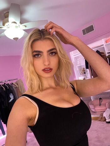 Full leaked Rachel levin page private onlyfans photo