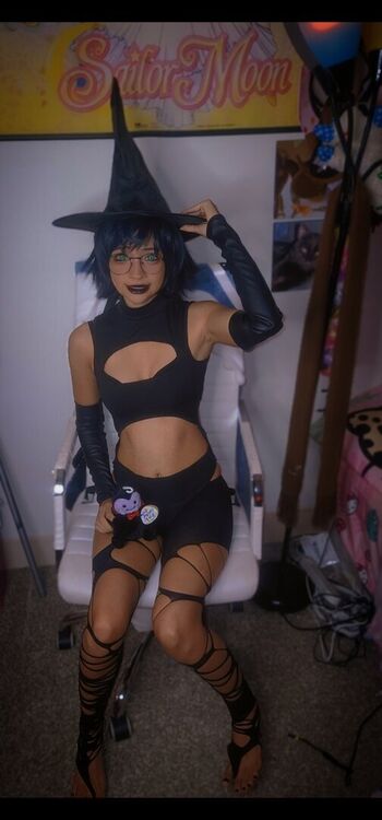 Full leaked Raddcatt page private onlyfans photo