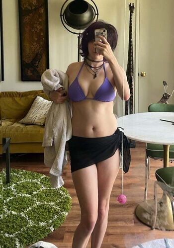 Full leaked Raephemel page private onlyfans photo