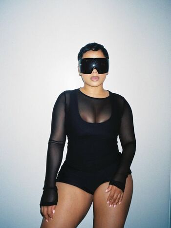 Full leaked Raven diaz from joselines cabaret private onlyfans photo