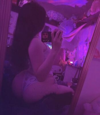 Full leaked Realvannessavale private onlyfans photo