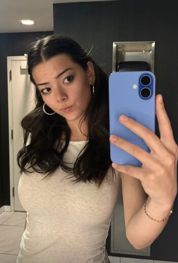 Full leaked Remisemartin private onlyfans photo