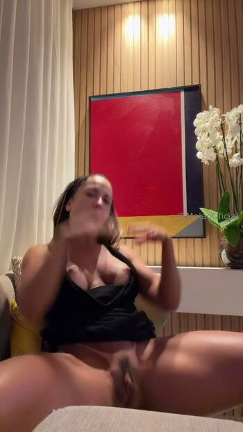 Full leaked Renata frisson page private onlyfans photo