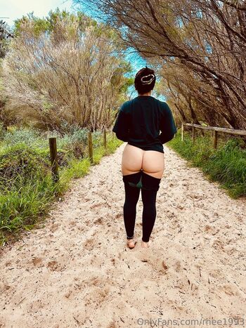 Full leaked Evilscarlett/ private onlyfans photo