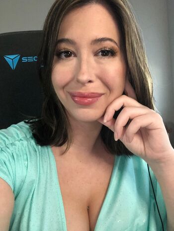 Full leaked Ridezeshoopuf private onlyfans photo