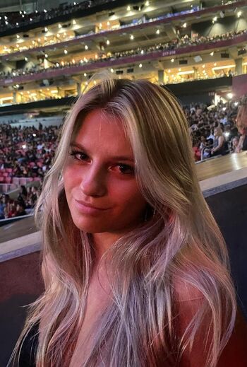 Full leaked Serene siren/ private onlyfans photo