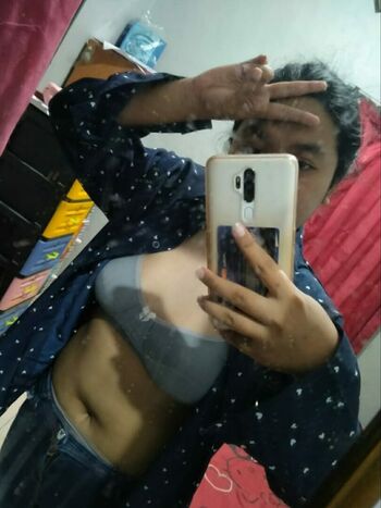 Full leaked Riska aprilia private onlyfans photo