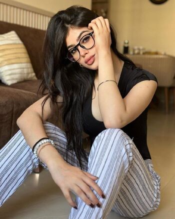 Full leaked Riva arora page private onlyfans photo