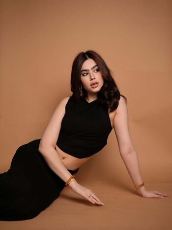 Full leaked Riva arora private onlyfans photo