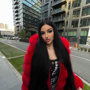 Full leaked Romanian girls page private onlyfans photo