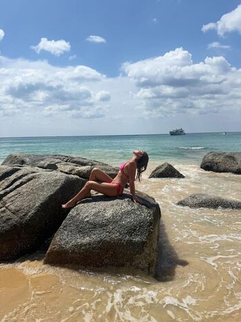 Full leaked Rosie mcclelland page private onlyfans photo