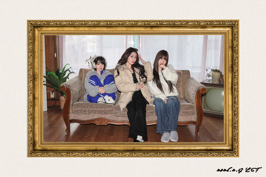 Sakura Miyawaki 宮脇 咲良