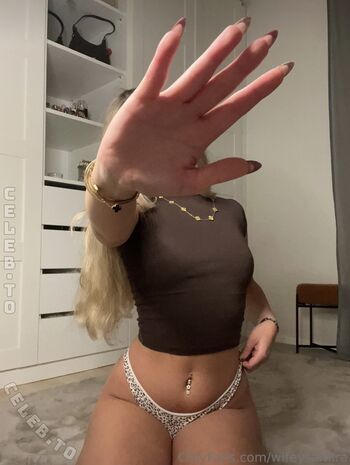 Full leaked Samira fee private onlyfans photo