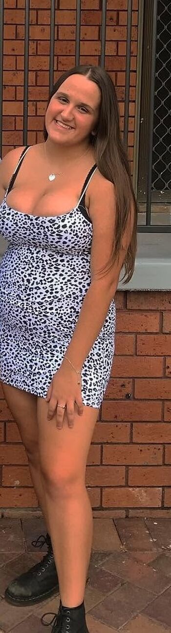 Full leaked Sarah williams private onlyfans photo