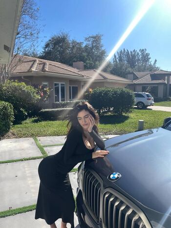 Full leaked Saraxoxo private onlyfans photo