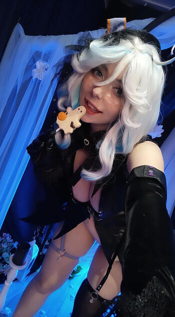 Full leaked Damarissalinas/ private onlyfans photo