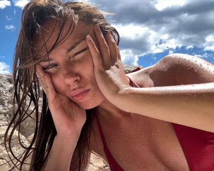 Full leaked Sashahummel private onlyfans photo