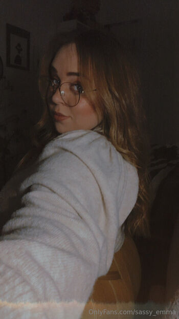 sassy_emma