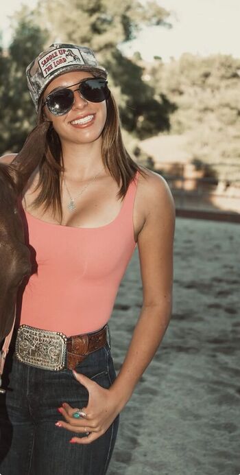 Full leaked Savana keune page private onlyfans photo